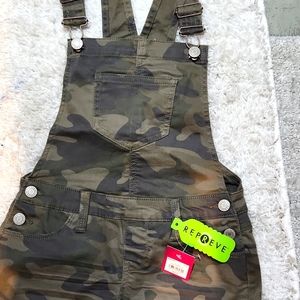 Girls shortalls